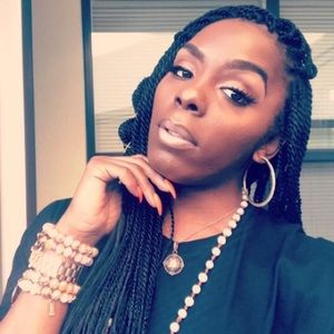 Meet your Posher, Khilynn